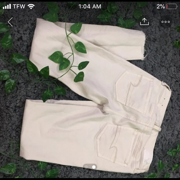 American Eagle jeans - Picture 2 of 2